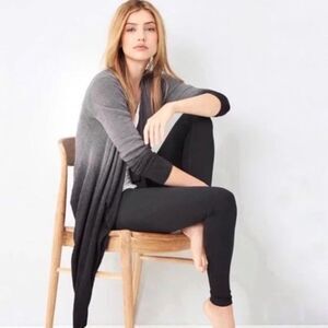BAREFOOT DREAMS | Cozychic Lite Ombre Calypso Ombre Wrap